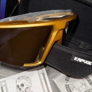 🚲 🕶️ 🚲 • KAPVOE x Cyclin’ Vibes • 🕶️  🚲 🕶️